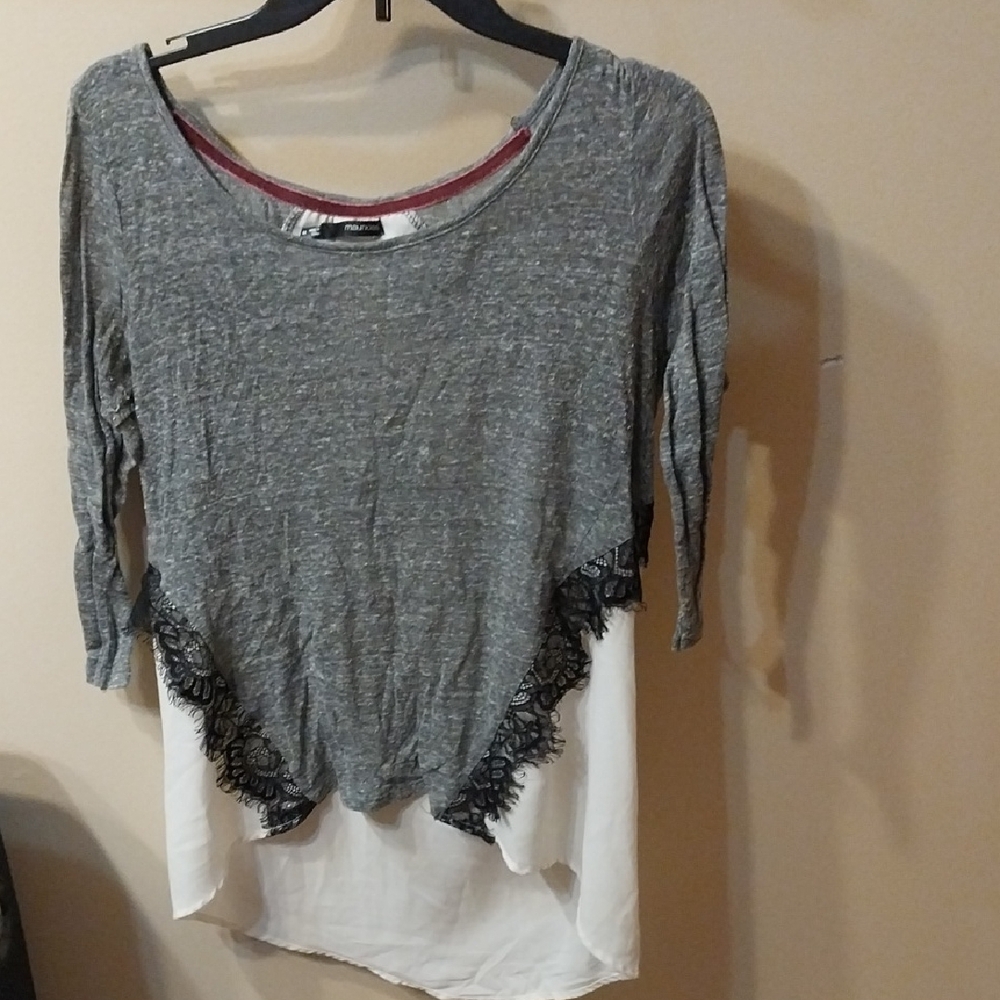 Gray and White Women's Top with Lace Trim
